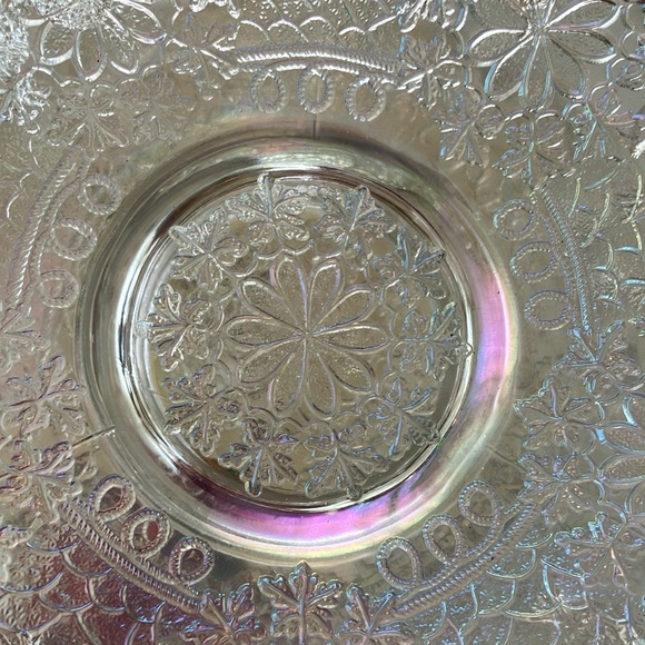 VINTAGE FENTON LEAF CHAIN (IRIDIL)WHITE IRIDESCENT FROSTED FIERY  GLASS  8" BOWL - Picture 12 of 16